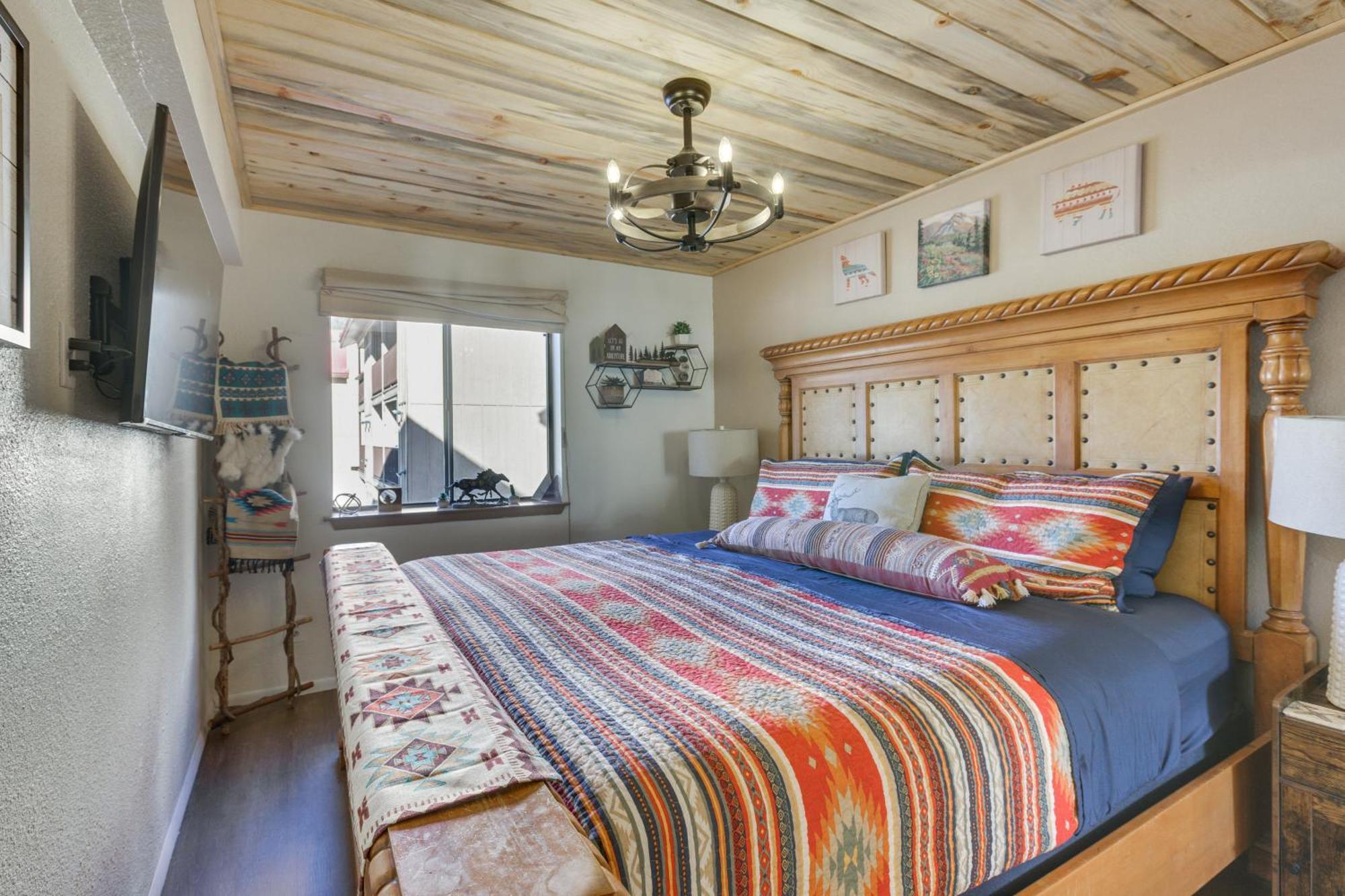 Ski-In Red River Retreat Balcony, Mountain Views! Exterior foto